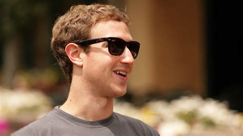 Mark Zuckerberg suing Hawaiians to force property sale