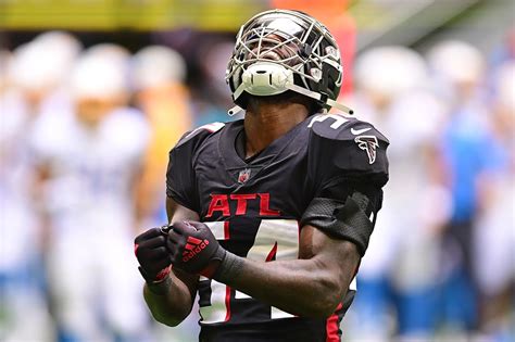 Falcons, Rashaan Evans reportedly mutually interested in a 2023 re-signing