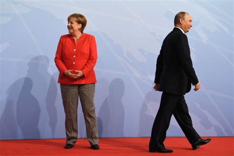 Putin-Merkel Meeting and the Art of the Deal: Who Is the Better Negotiator?