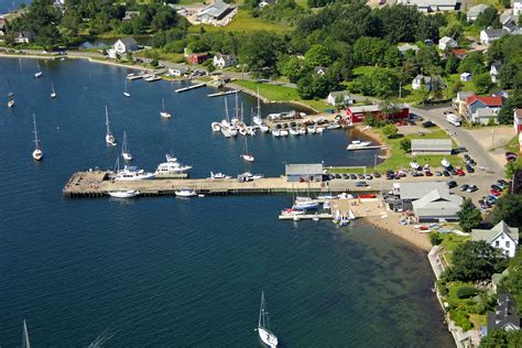 Baddeck Government Wharf in Baddeck, NS, Canada - Marina Reviews ...