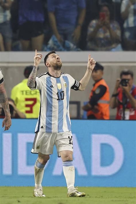 Lionel Messi surpasses 100 career goals for Argentina – Winnipeg Free Press