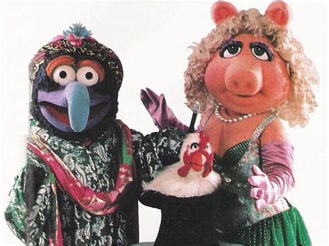 Camilla stage-show puppet | Muppet Wiki | FANDOM powered by Wikia