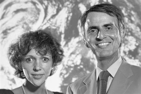 6: Became Engaged to Third Wife Before Their First Date - 10 Cool Things About Carl Sagan ...