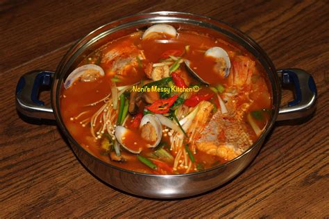 Korean food photo: 매운탕 (Maeuntang) – Spicy Fish Stew - Maangchi.com