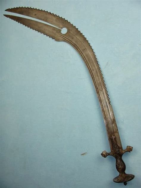 Sapola, very rare Indian sword Swords And Daggers, Knives And Swords, History Guy, Persian ...