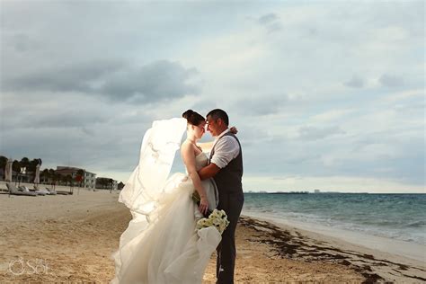 Cancun Wedding at Moon Palace - Brittany and Michael - Del Sol Photography