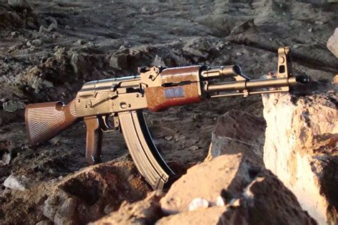 AK-47: The Russian Rifle That Changed Warfare Forever (70,000,000 Built) - 19FortyFive