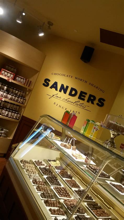 Sanders Chocolate & Ice Cream Shoppe at Twelve Oaks Mall in Novi, MI ...