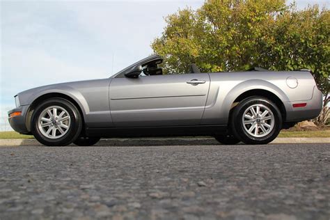 2007 Ford Mustang Convertible – V6 – Auto - Envision Auto