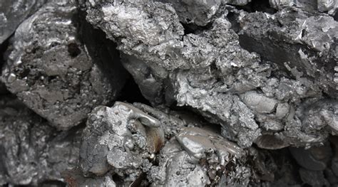 Iranians Produce Zinc From Mining Waste | Financial Tribune