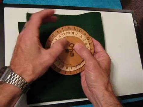 How to Use the Alberti Cipher Disk device with Method 1 - YouTube