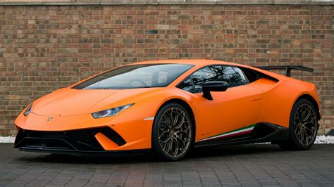 2017 Lamborghini Huracan Performante (UK) - Wallpapers and HD Images | Car Pixel