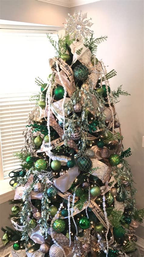 2017 Christmas tree in gold, emerald green, silver, bronze, white, garland and hint… | Green ...