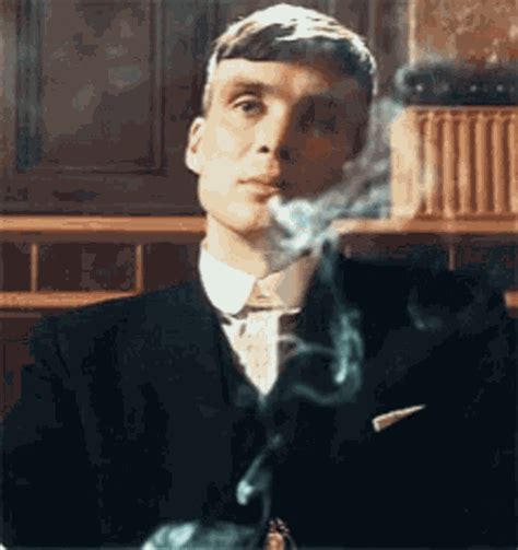 Thomas Shelby Smoking GIF - Thomas Shelby Smoking Cigarette - Discover & Share GIFs