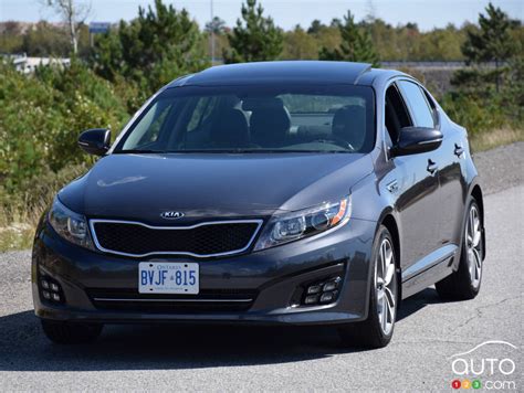 2015 Kia Optima SX Turbo Review Editor's Review | Auto123