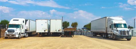 Truck Parking, Semi Truck Parking, Tractor and Trailer Parking, Heavy Equipment Storage