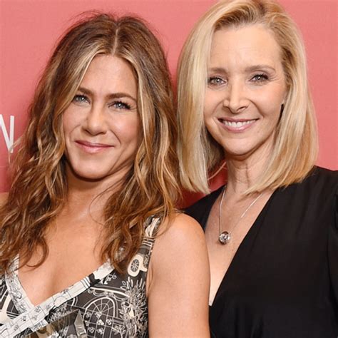 Jennifer Aniston & Lisa Kudrow Share Details on Friends Reunion