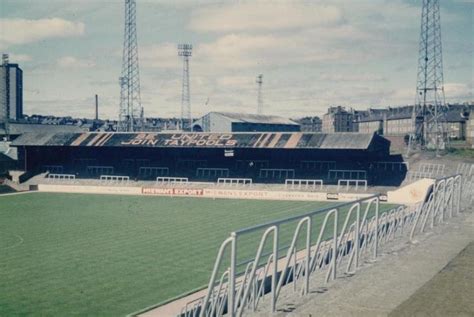 Tannadice, Dundee Utd in the 1970s. Dundee Fc, Dundee United, Retro ...