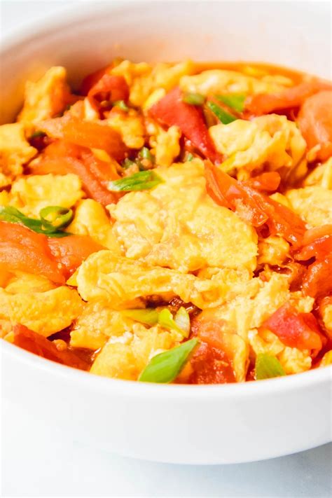 Tomato Egg Stir-Fry - Mikha Eats