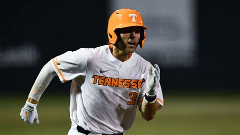 Tennessee baseball bows out of SEC Tournament in opener against Texas A ...