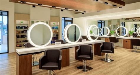 20 Beautiful Hair Salon Decoration Ideas That Will Attract More Clients ...