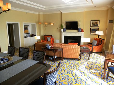 Discount Coupon for Renaissance Portsmouth-Norfolk Waterfront Hotel in Portsmouth, Virginia ...