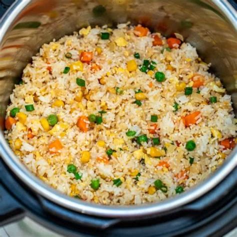 Easy Instant Pot Fried Rice Recipe | Recipes From A Pantry