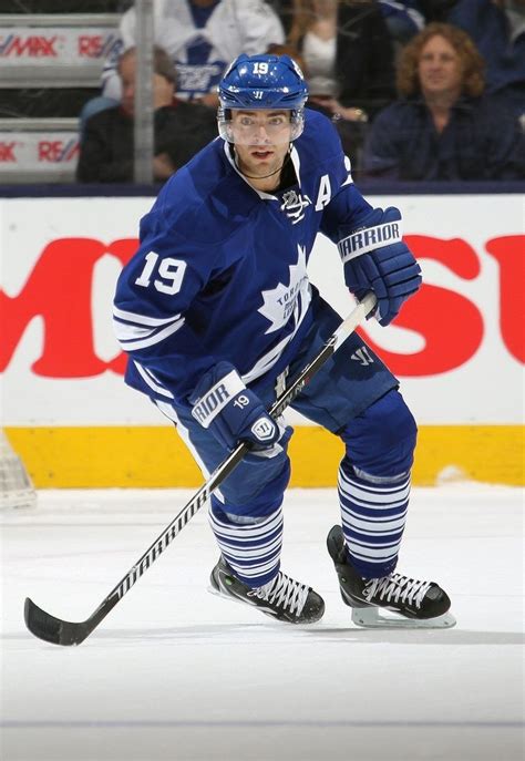 26 Hockey Players Who Are Hot As Puck | Hockey, Hockey players, Toronto ...