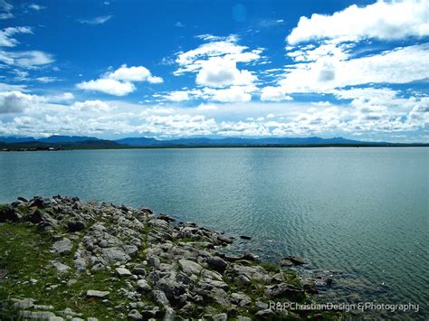 "Overlooking Balmorhea Lake" by R&PChristianDesign &Photography | Redbubble