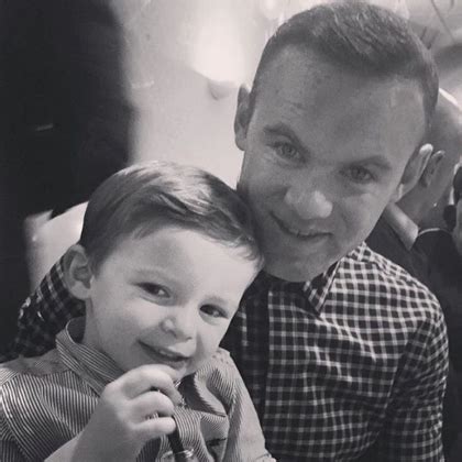 5 Cute Photos Of Wayne Rooney And His Family - Diski 365