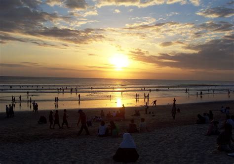 Exotic Places: The Exotic Sunset In Kuta Beach