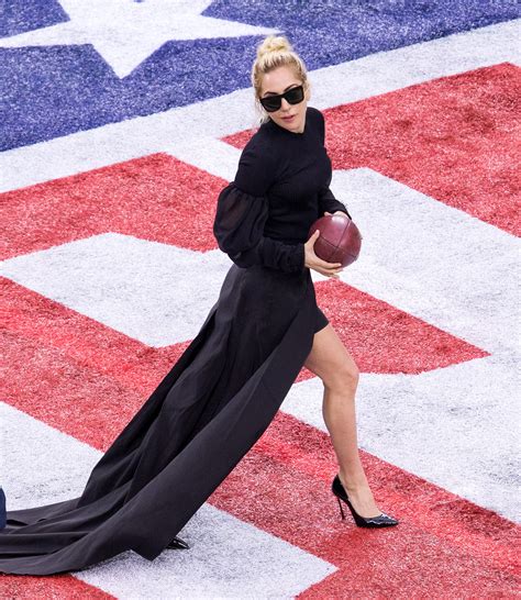 LADY GAGA PERFORMS AT SUPERBOWL | Beauty And The Dirt