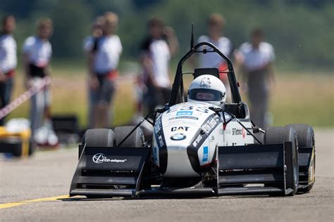 Electric race car sets an acceleration world record