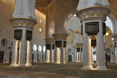 Splendid Interior Of Sheikh Zayed Grand Mosque In Abu Dhabi Uae Photo ...