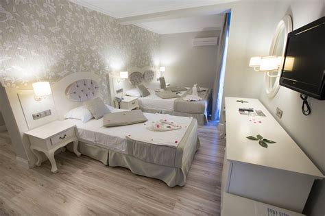 The Pine Hill Hotel & Suites - Hisaronu hotels | Jet2holidays