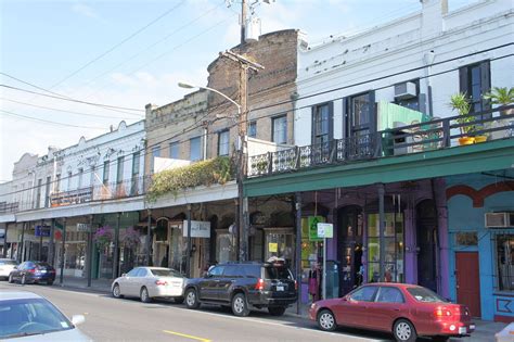 A Guide to Shopping on Magazine Street, #NOLA - #AGFM #ThinkBrink Garden District, Arts District ...