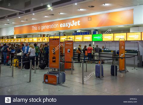 Easyjet check in desk at London Gatwick Airport Stock Photo, Royalty ...