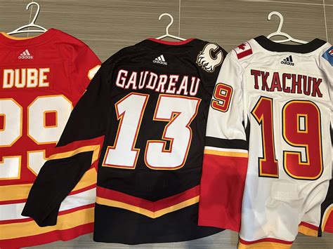 The 3 Calgary Flames Jerseys I Own For No Particular Reason : r/CalgaryFlames