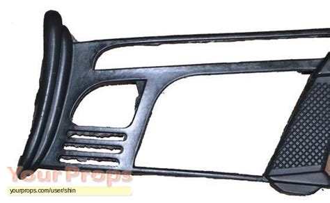 Star Trek: Nemesis Reman Rifle original movie prop