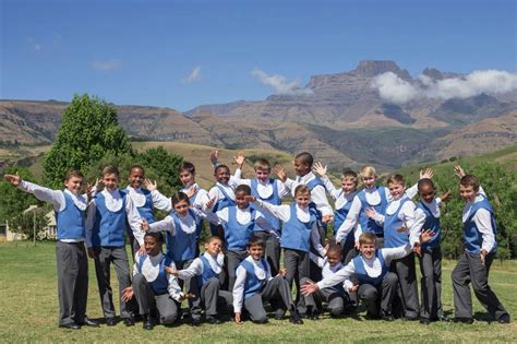 Central Drakensberg activities and attractions - Experience the Drakensberg