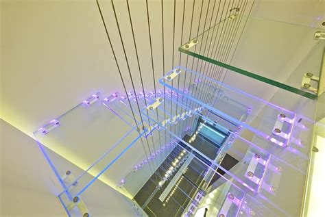 Floating Glass Stairs Ideas