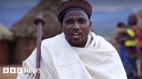 BBC Afaan Oromo service receives traditional blessing - BBC News