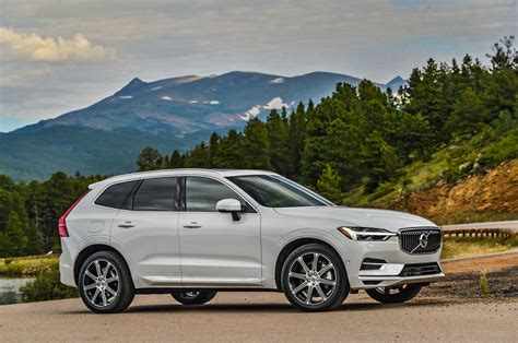 2018 Audi Q5 vs. 2018 Volvo XC60: Compare Cars