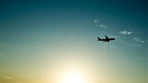 airplane background wallpaper free | Airplane silhouette, Airplane wallpaper, Sky