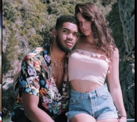 Who is Karl-Anthony Towns' GIrlfriend in 2020? Find About His Relationship | Glamour Fame