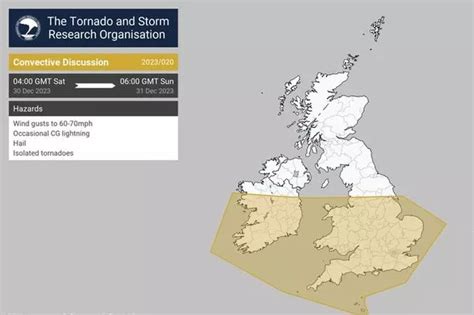 Warning of 'tornado risk' in Ireland and the UK as winds of up to 70mph hit - Irish Star