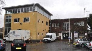 Ipswich minor injuries clinic to close - BBC News