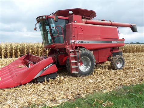 CaseIH 2188 Axial Flow combine very near to E400N | Case ih, Axial, Farm equipment