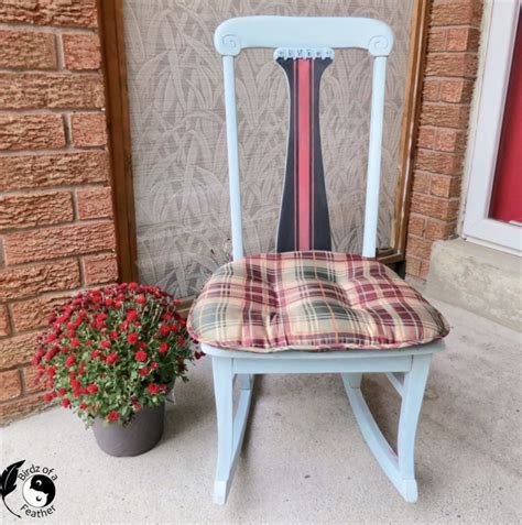 13 Fun Ideas for Upcycling Old Chairs - Upcycle My Stuff