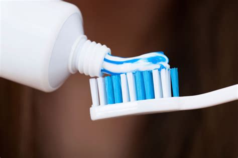 What the Different Types of Toothpaste Are | ReviewThis